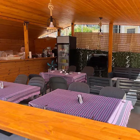 Guest house Leva's 3*